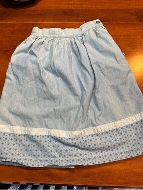 Esprit Light Blue Skirt with Patterned Hem Trim vintage Girls Size 10